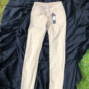 Brand new khaki skinnies. Size 3/4 petite women’s